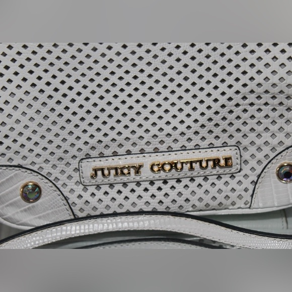 Juicy Couture Sierra Perforated Leather White Camera Cross Body Bag Purse - Picture 2 of 5